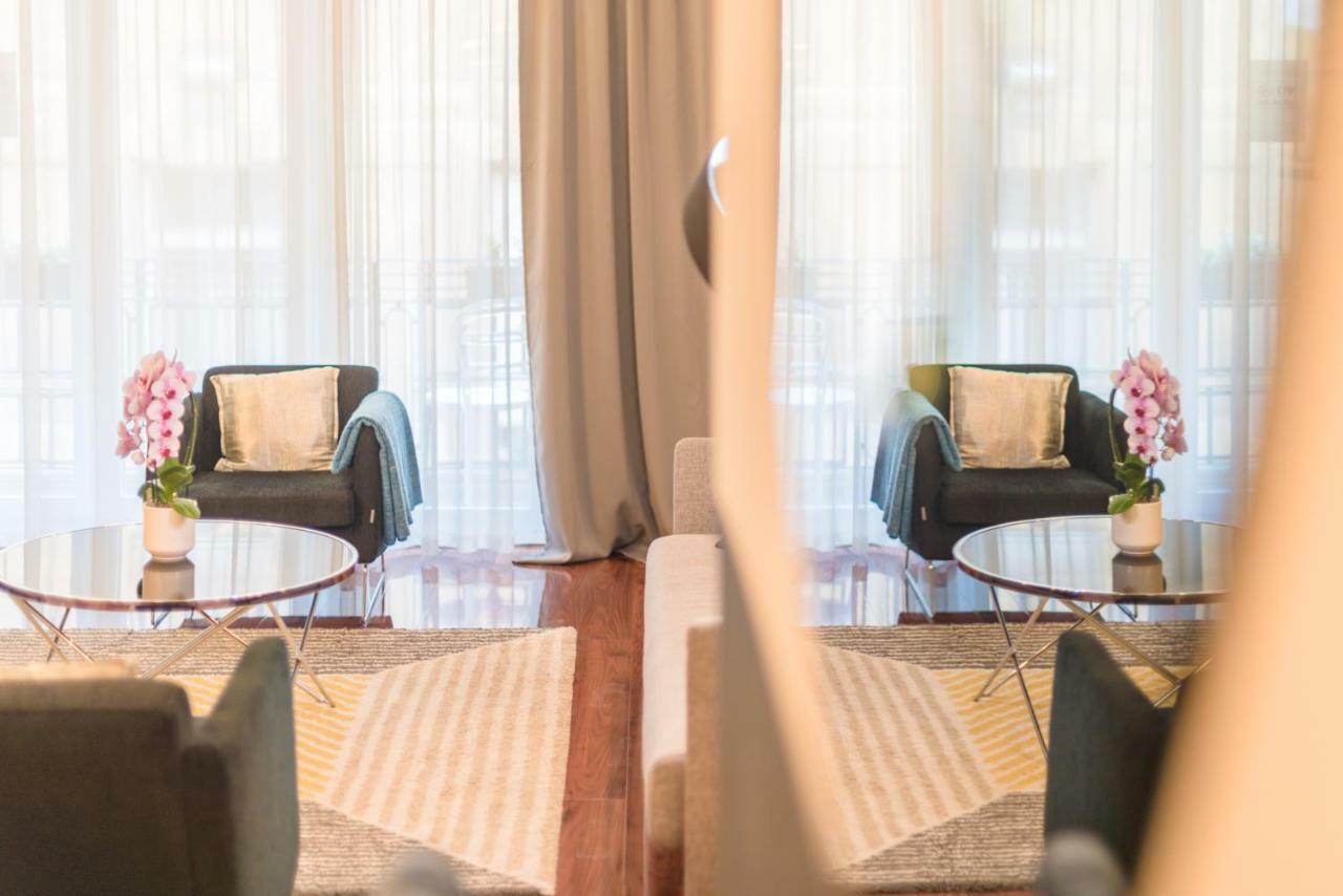 Oasis Apartments - Liberty Bridge Budapest Bagian luar foto